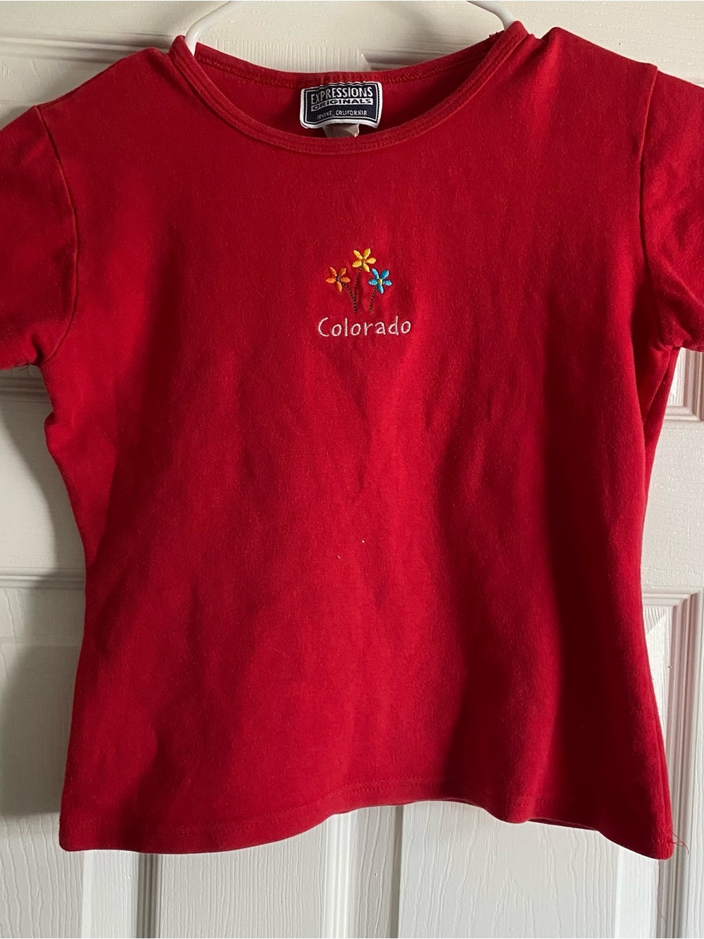 "Expressions Originals" Vintage Colorado Embroidered Top